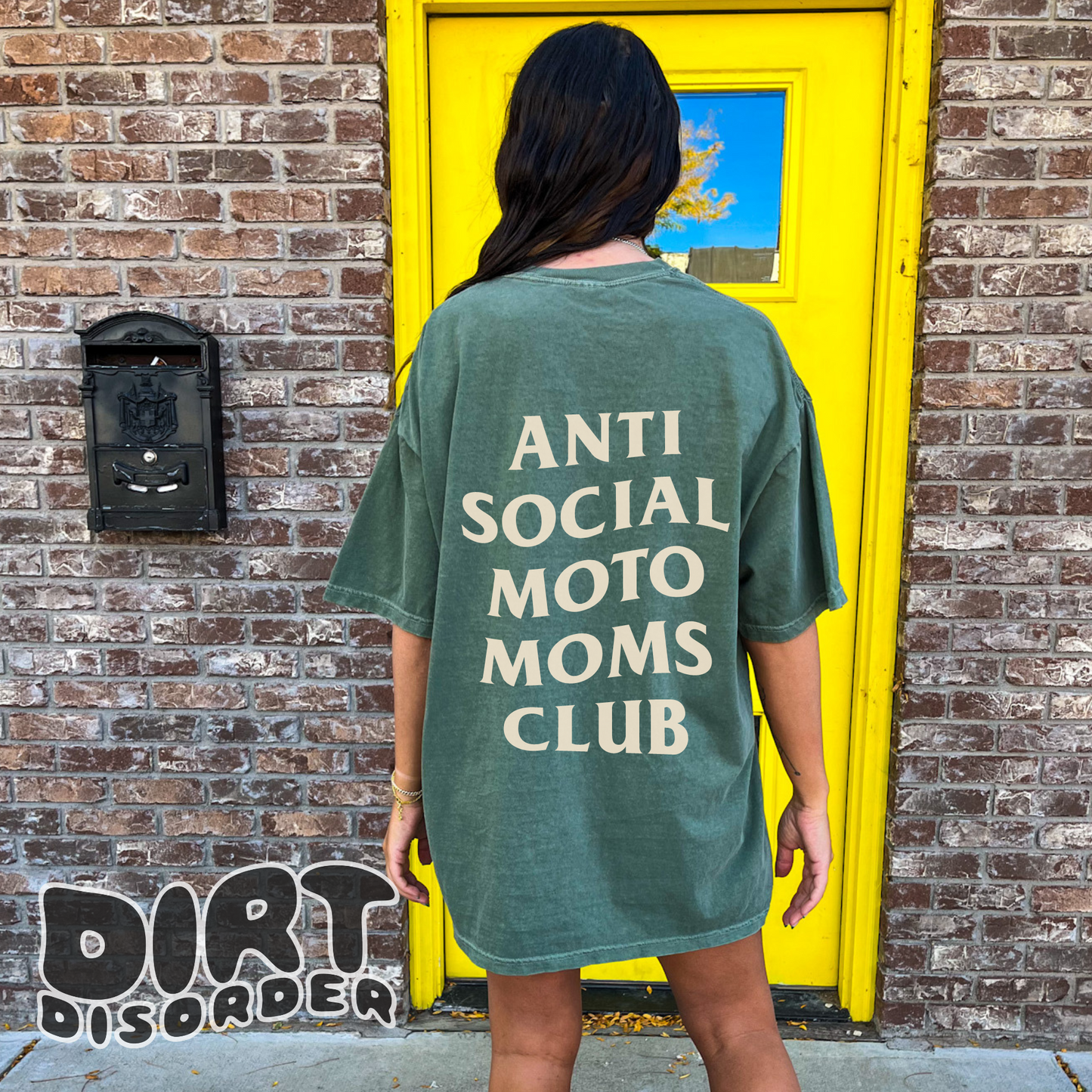 ANTI SOCIAL MOTO MOMS CLUB T-SHIRT