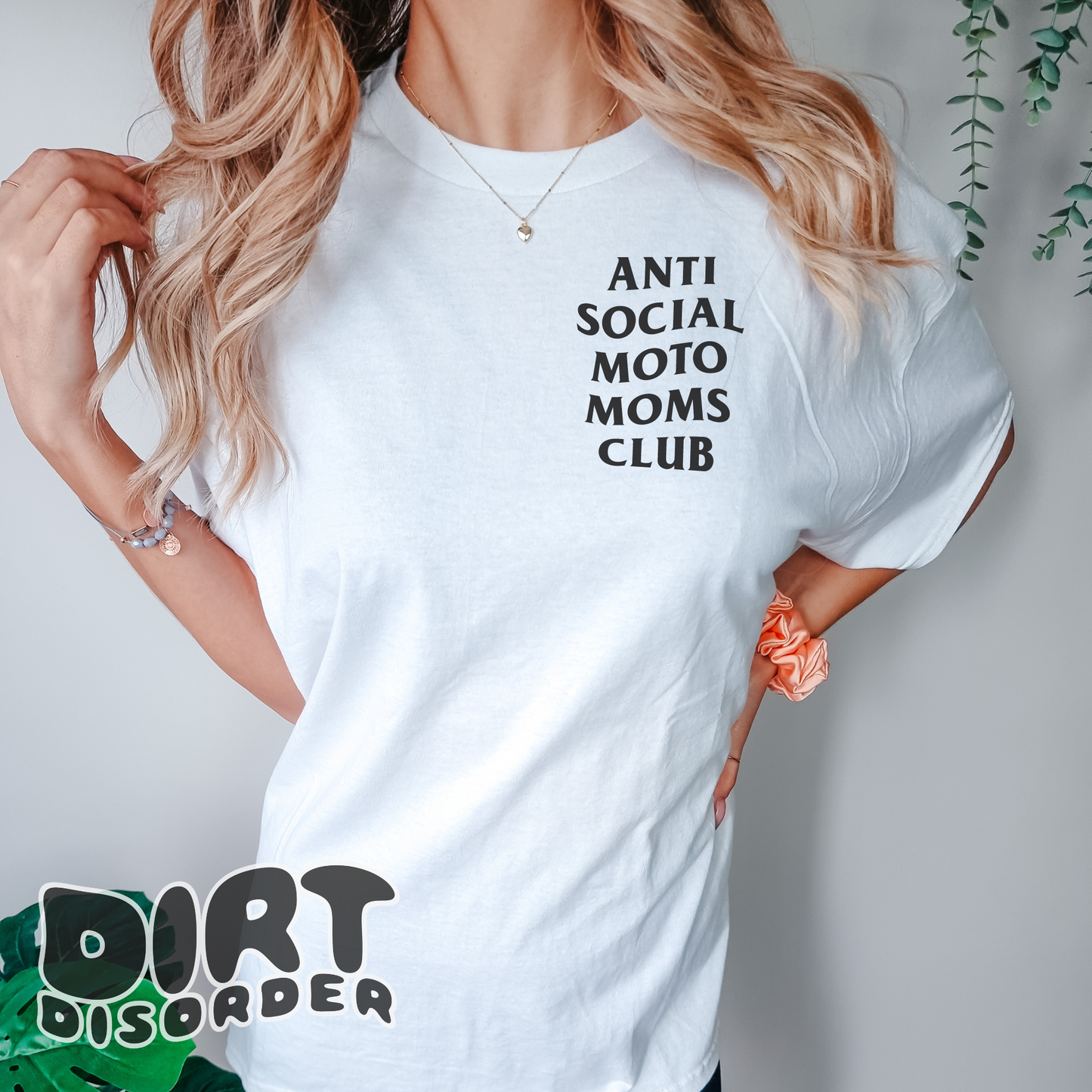 ANTI SOCIAL MOTO MOMS CLUB T-SHIRT